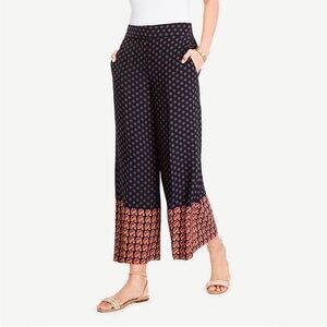 Ann Taylor Geo Wide Leg Marina Patterned Pants Size 6 Tall